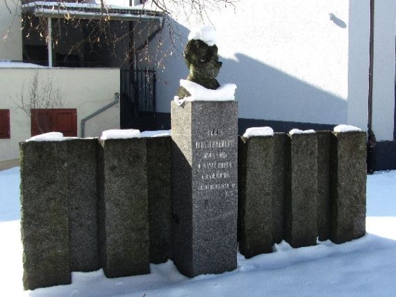 pomník Karla Klostermanna