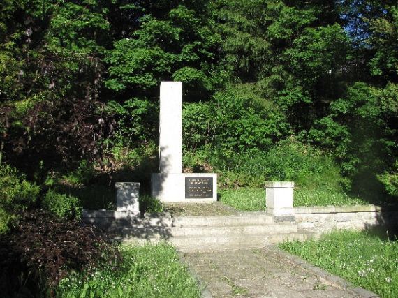 pomník padlých WWI i II, Železná Ruda