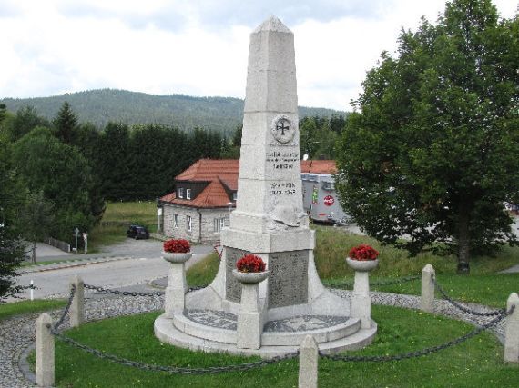 pomník padlých WWI i II, Haidmühle (D)