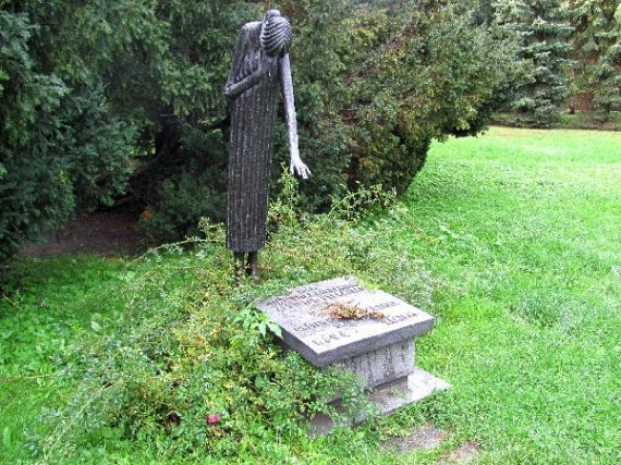 památník obětem komunismu, Klatovy