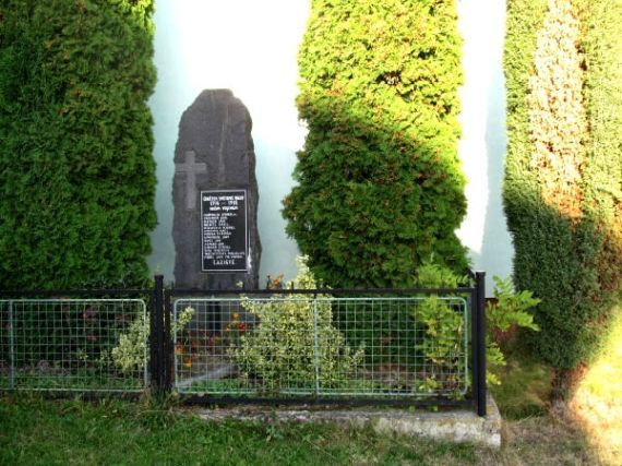 pomník padlých WWI, Lažiště