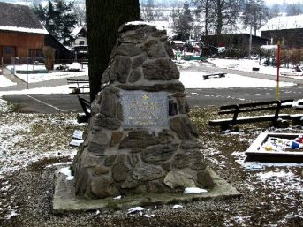 pomník padlých WWI, Skelná Huť