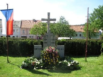 pomník padlých WWI i II, Vyšší Brod