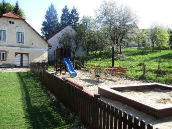 dětské hřiště Rožmberk nad Vltavou