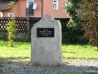 pamětní deska obce Dražovice