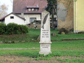 pomník padlých WWI, Ptenín