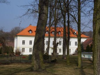 zámek Chotiměř