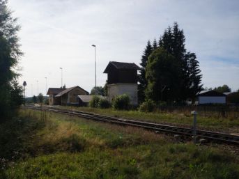 vlaková zastávka Zbytiny