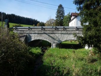 most Luční potok, Nové Městečko