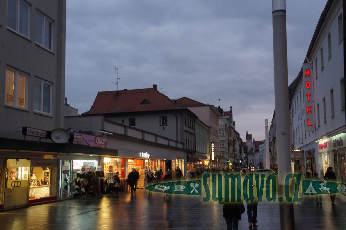 orlí kašna, Regensburg (D)